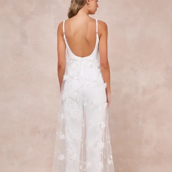 Elegant White Jumpsuit with Lace Train lulus size large - Picture 4 of 7